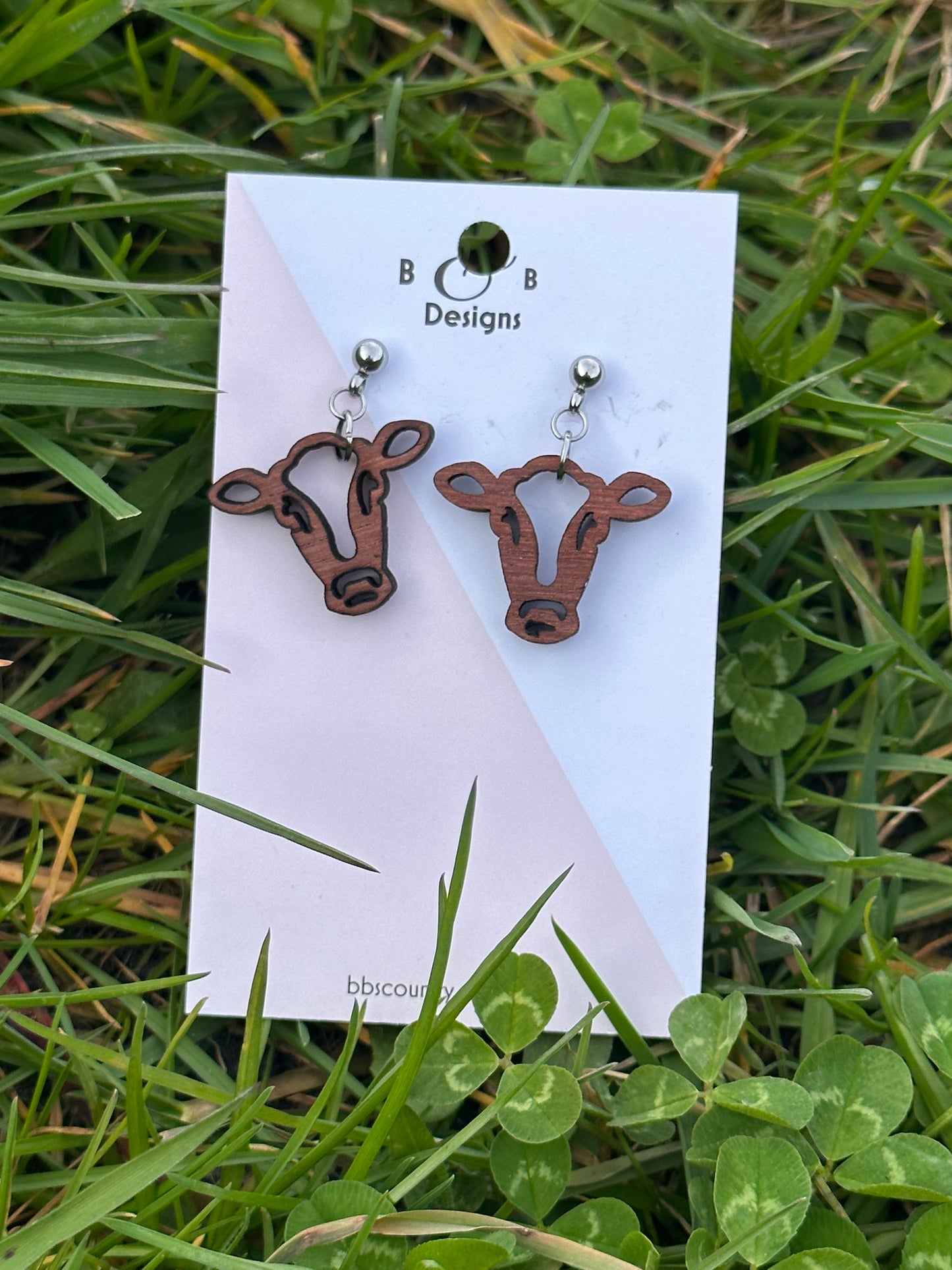 Earring - Cow Face Stud With Ball