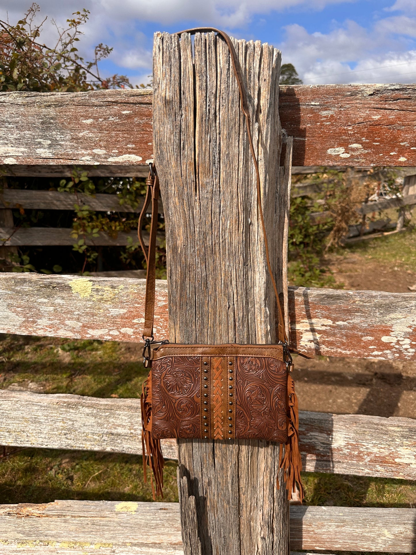BB’s Country - Crossbody Handbag