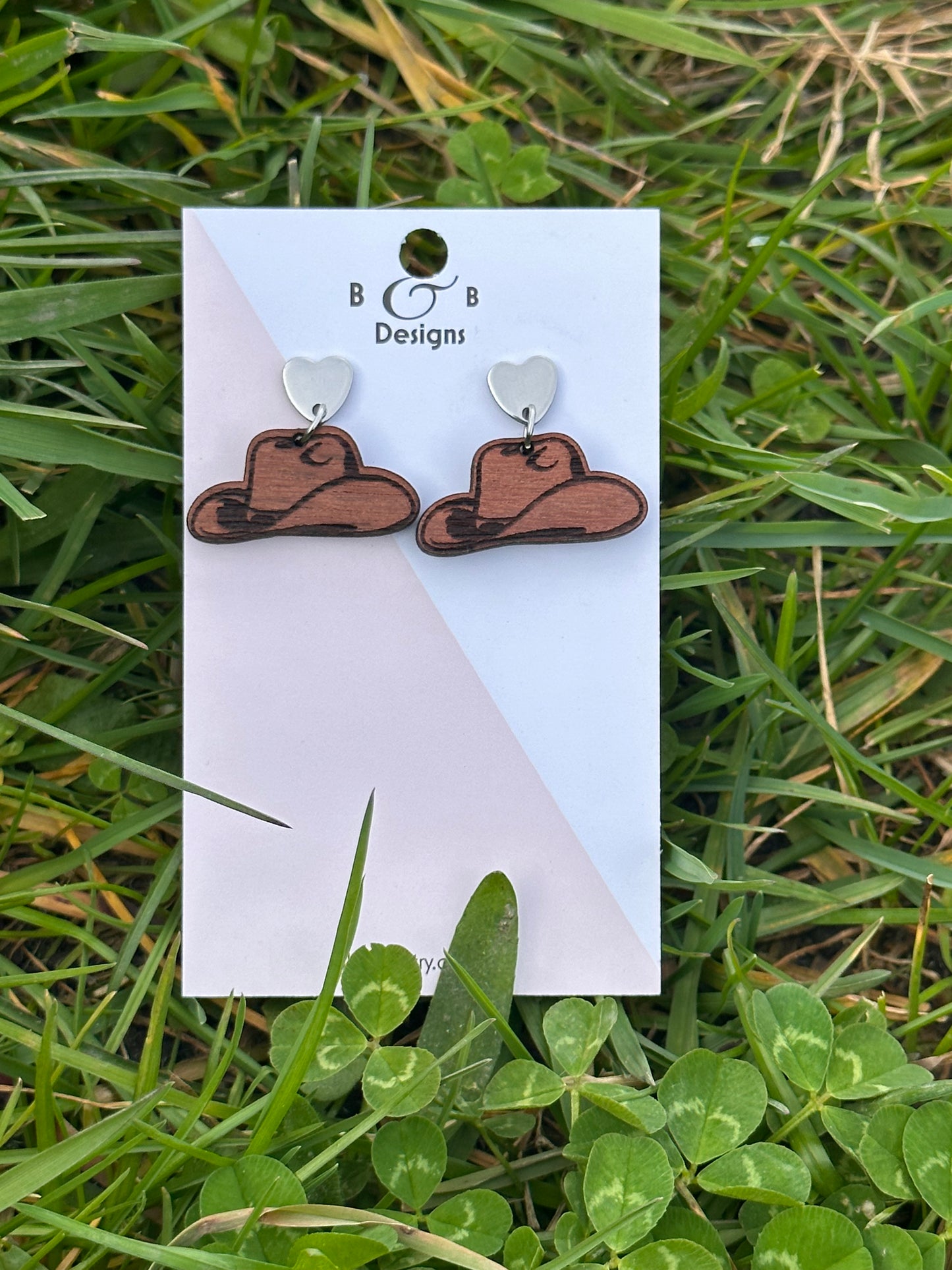 Earring - Akubra Stud With Heart
