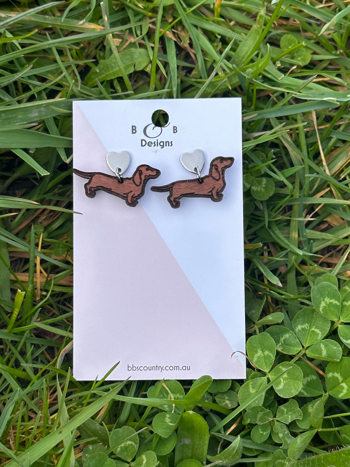 Earring - Dash Hound Stud With Heart