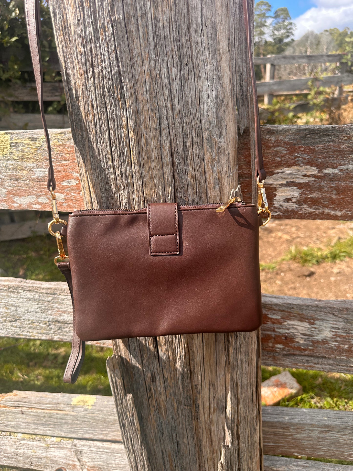 BB’s Country - Tooled Handbag