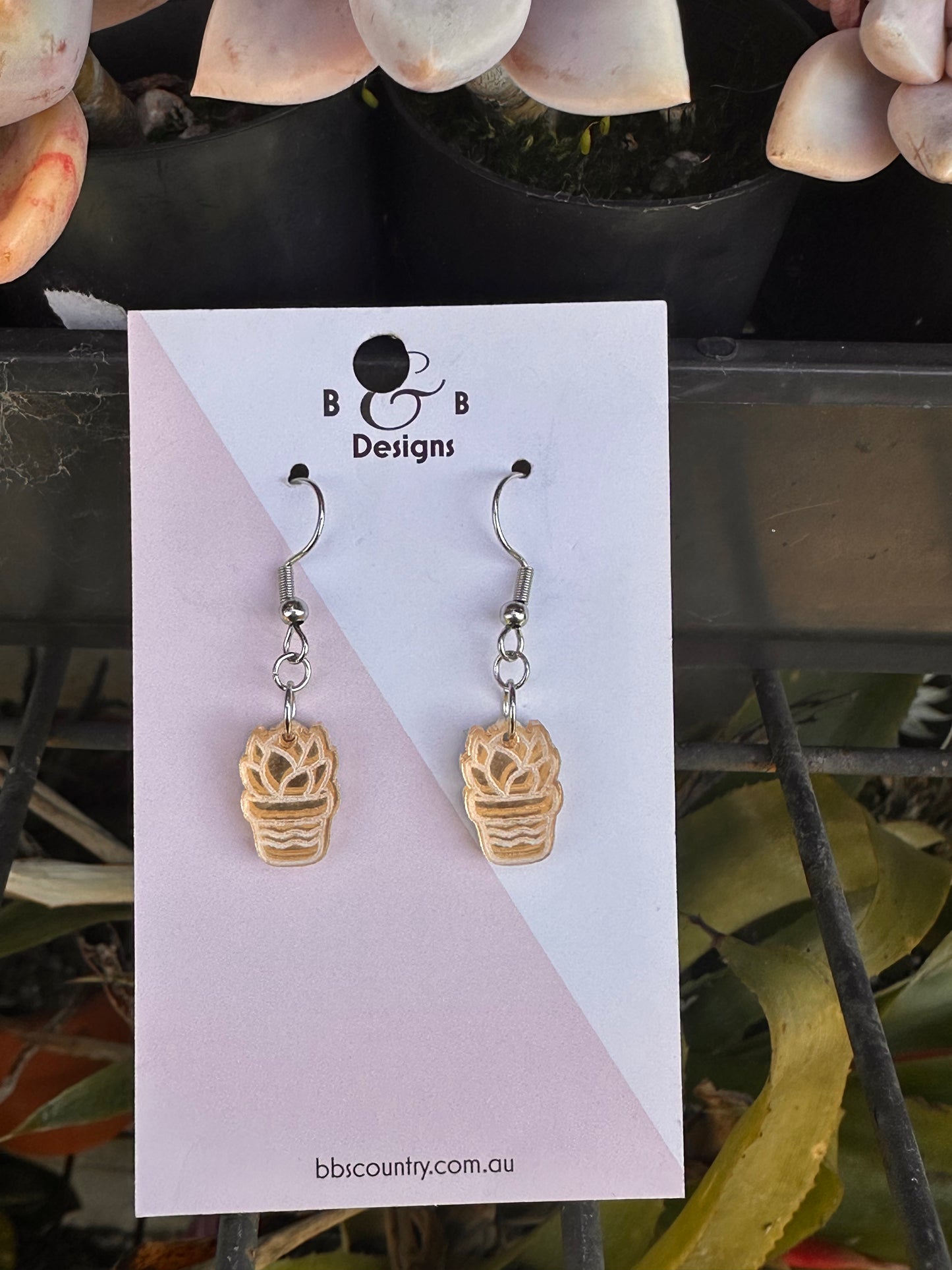 * NEW STYLE* - BB’s Country - Cactus Stud With Ball