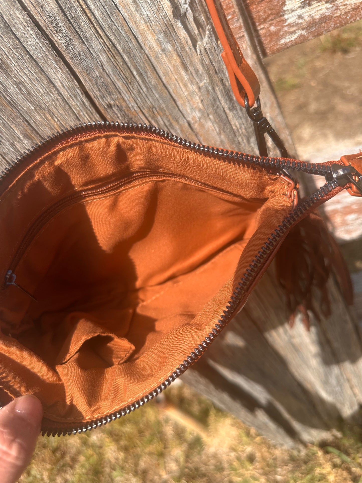 BB’s Country - Crossbody Handbag