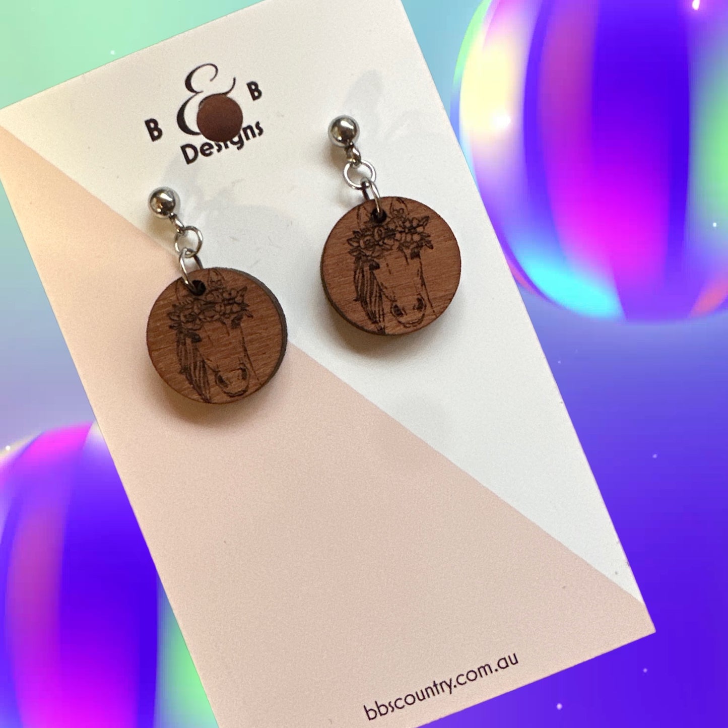Earring - Gorgeous Horse Face Stud With A Ball