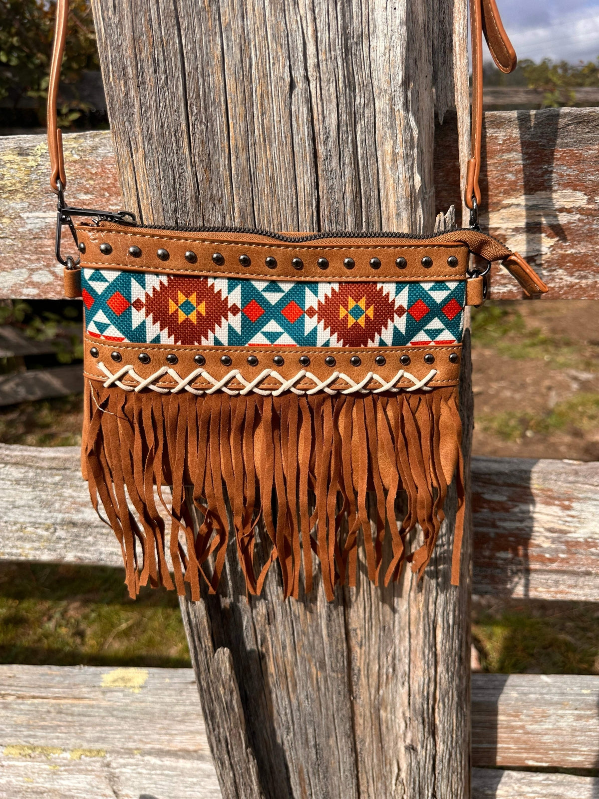 BB’s Country - Crossbody Handbag