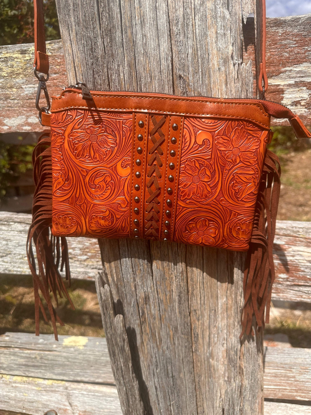 BB’s Country - Crossbody Handbag