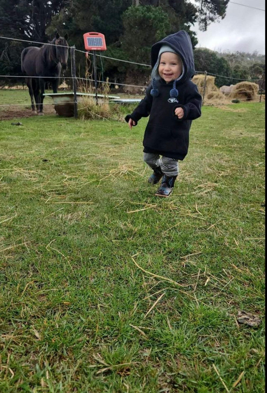 BB’s Country - Kid's Hoodie With White Logo