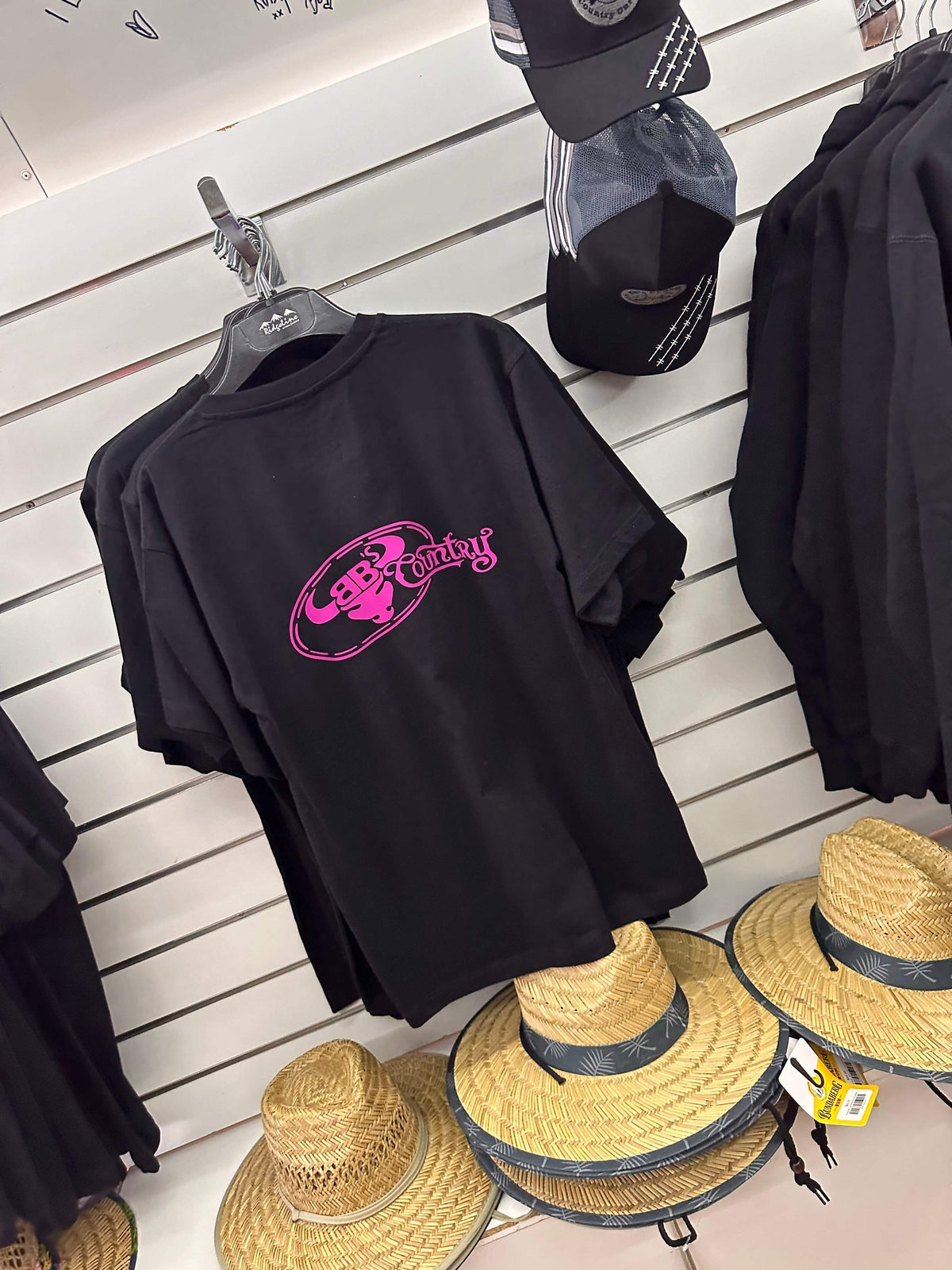BB’s Country - Signature Tee Hot Pink Logo