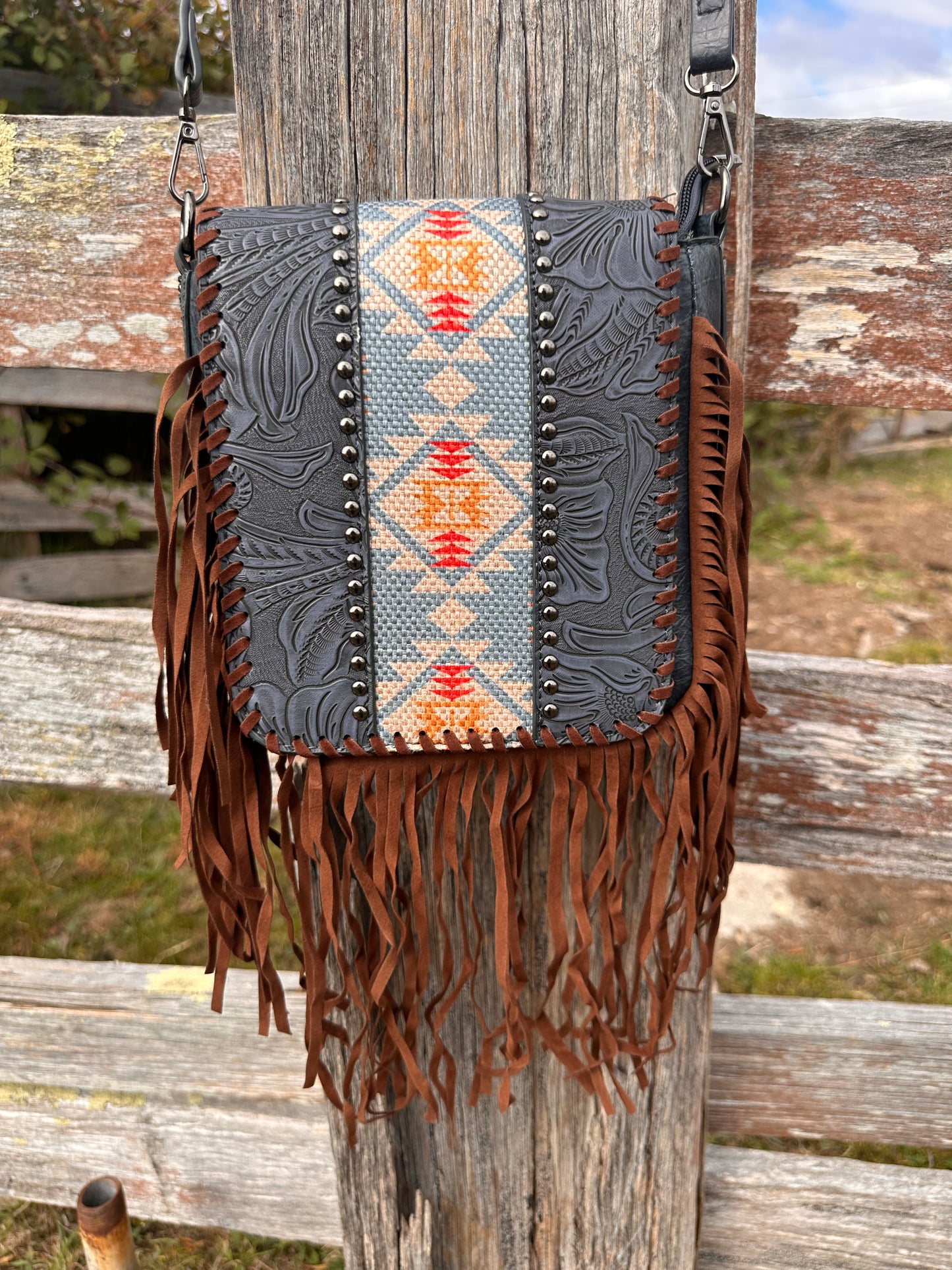BB’s Country - Tooled Handbag