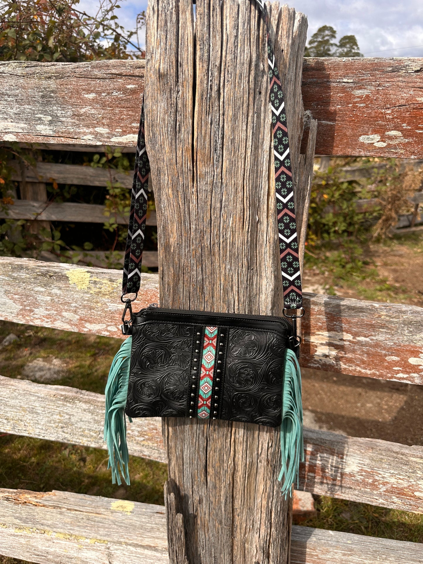 BB’s Country - Crossbody Handbag