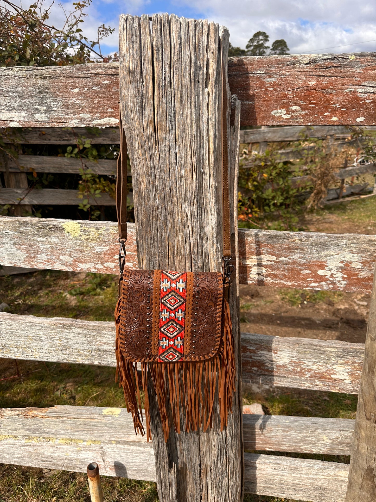 BB’s Country - Tooled Handbag