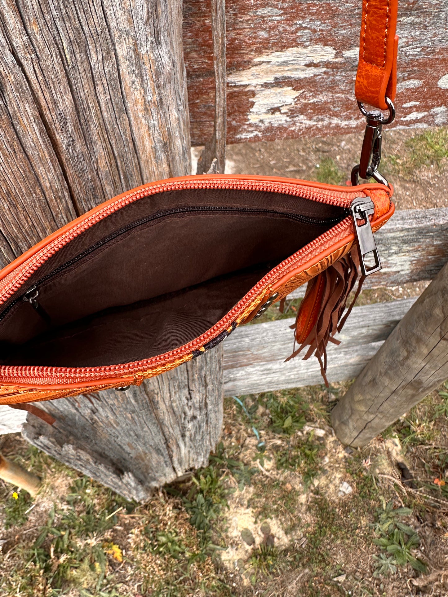 BB’s Country - Crossbody Handbag