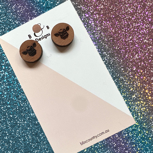 Earring - Cow Face Stud