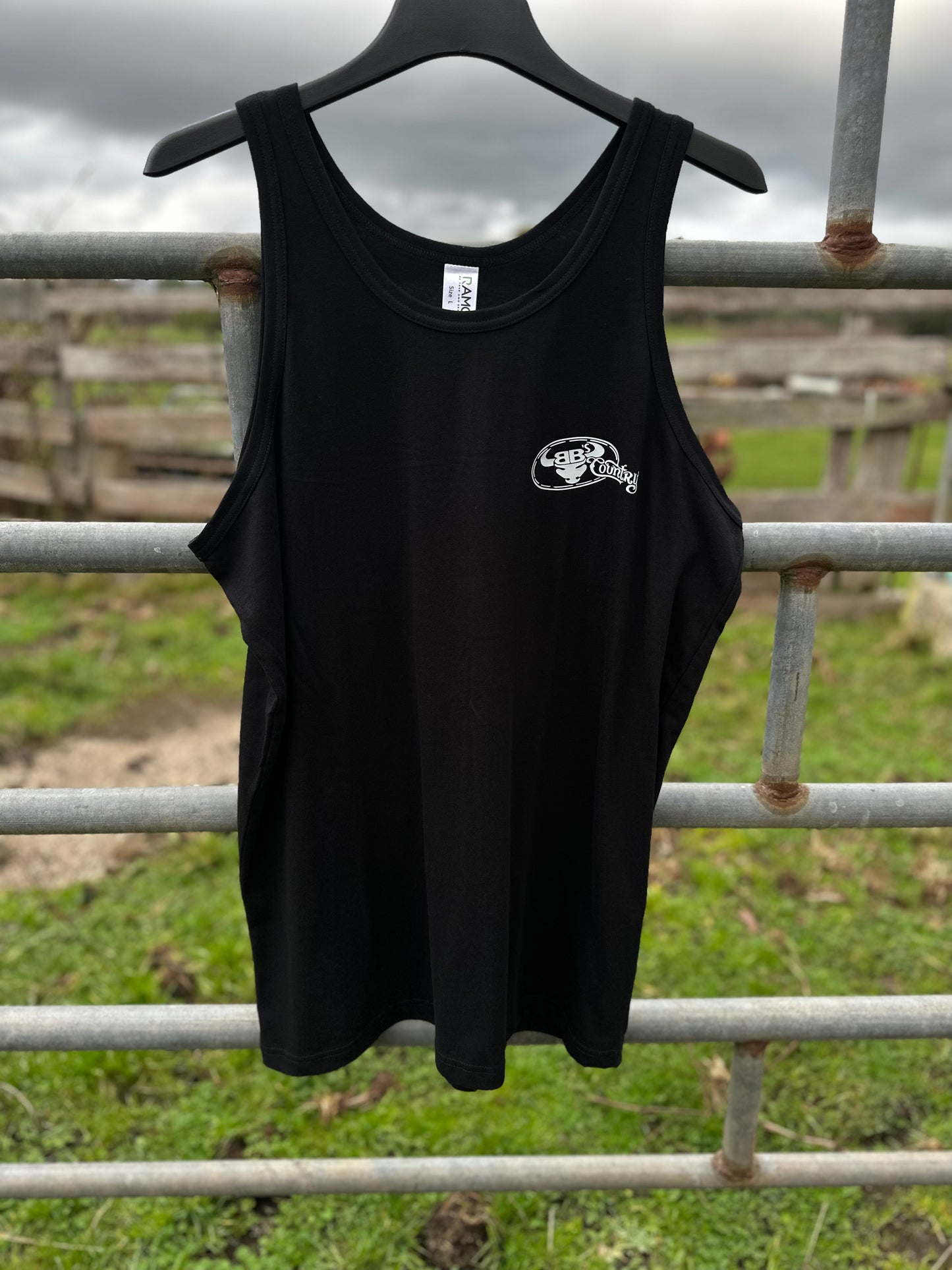 Weekend Forecast Hunting With A Chance Of Drinking Unisex Singlet